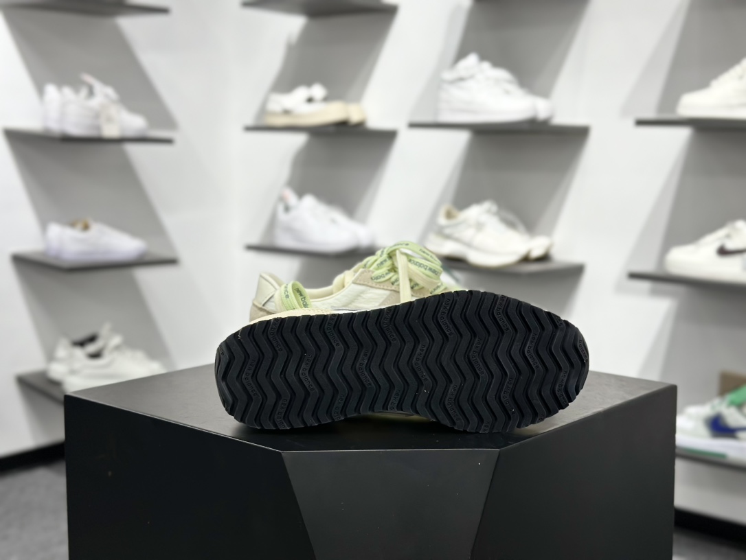 220 NB新百伦New Balance U471系列低帮经典复古休闲运动慢跑鞋“米白” U471AJ-Chinese UA Cheap High Quatity Brand Clothes Bags handbags Sneakers wholesale wholesaler seller from China Factory suppliers Fashion Clothing Shoes best Quality Beautiful Price 220 NB新百伦New Balance U471系列低帮经典复古休闲运动慢跑鞋“米白” U471AJ