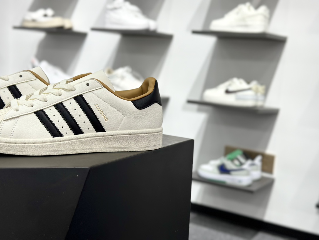 140 Adidas SUPERSTAR W JJJJOUND IH8148