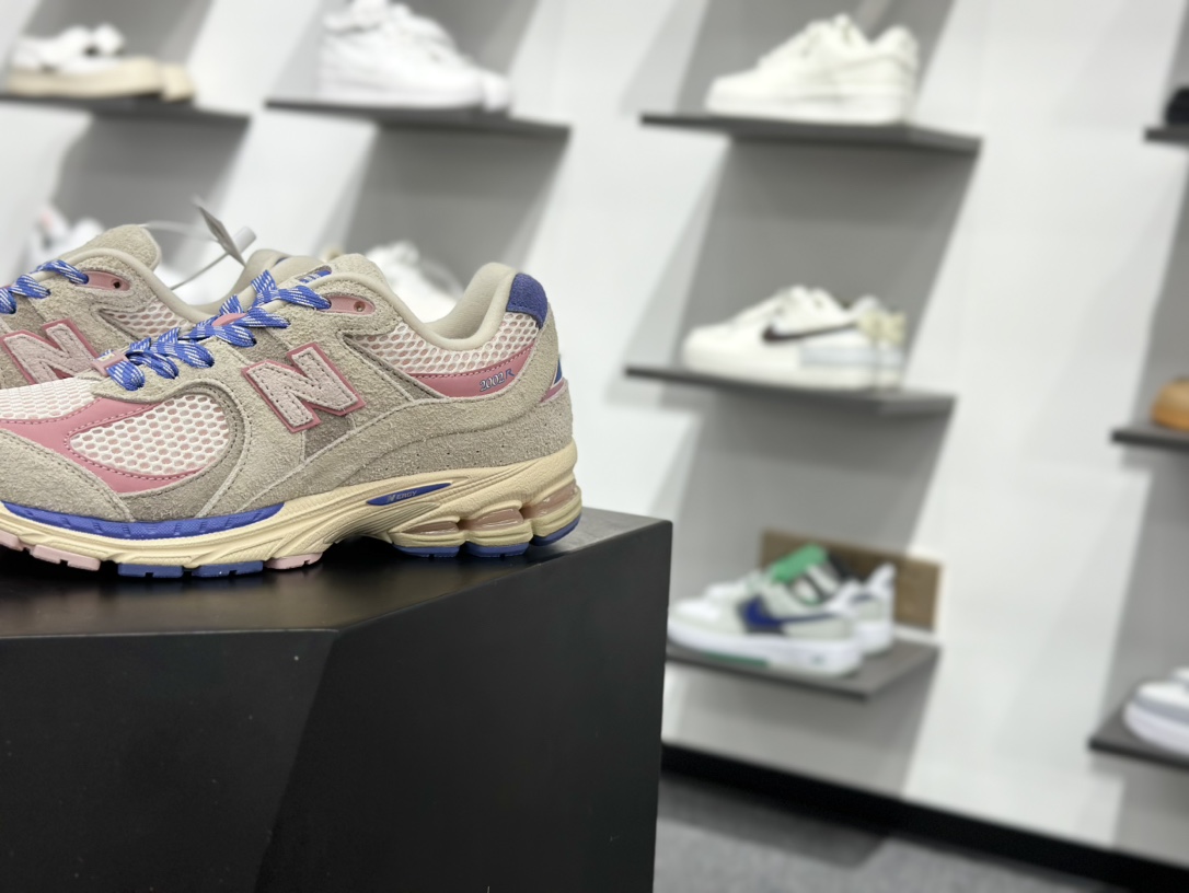 200 New Balance 2002 复古单品 鞋款延续了经典科技 M2002RHE-Chinese UA Cheap High Quatity Brand Clothes Bags handbags Sneakers wholesale wholesaler seller from China Factory suppliers Fashion Clothing Shoes best Quality Beautiful Price 200 New Balance 2002 复古单品 鞋款延续了经典科技 M2002RHE