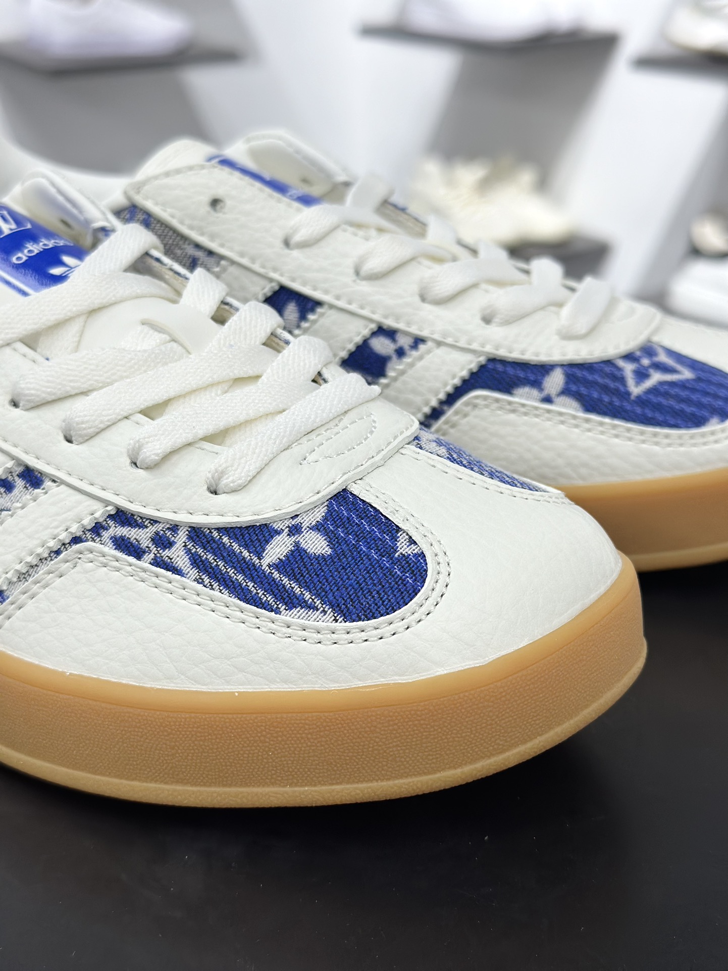 220 adidas 德训鞋 “LV联名-蓝灰牛仔”SC9207-732