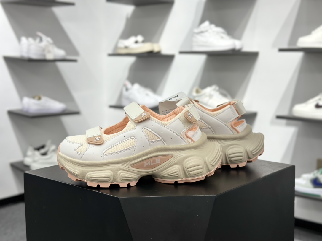 180 New York Yankees x MLB Winner Chunky Mask优胜者系列慢凉鞋“樱花粉白NY” 3ASDW0153-50WHS