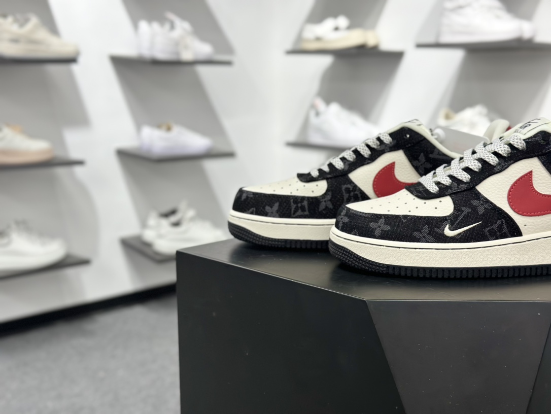 260 Nike Air Force 1‘07 Low LV联名 白红黑牛仔 空军一号低帮休闲板鞋 ZD1988-002