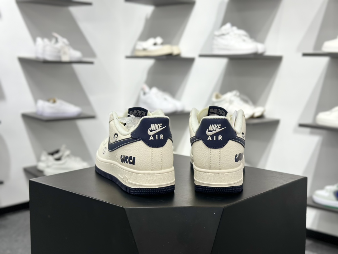 260 Gucci x Nike Air Force 1 鬼脸米蓝 QW5836-006