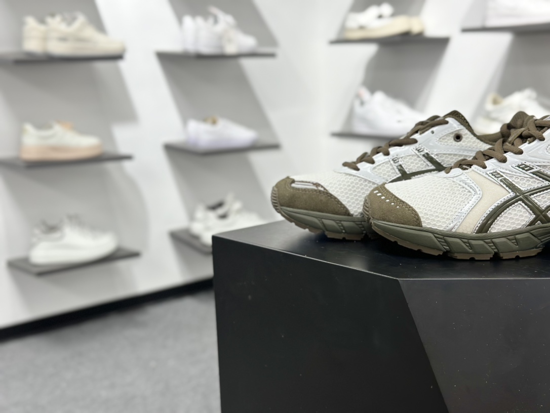 200 Asics GEL-DS TRAINER 14亚瑟士 复古运动休闲运动鞋 1203A810-101-Chinese UA Cheap High Quatity Brand Clothes Bags handbags Sneakers wholesale wholesaler seller from China Factory suppliers Fashion Clothing Shoes best Quality Beautiful Price 200 Asics GEL-DS TRAINER 14亚瑟士 复古运动休闲运动鞋 1203A810-101