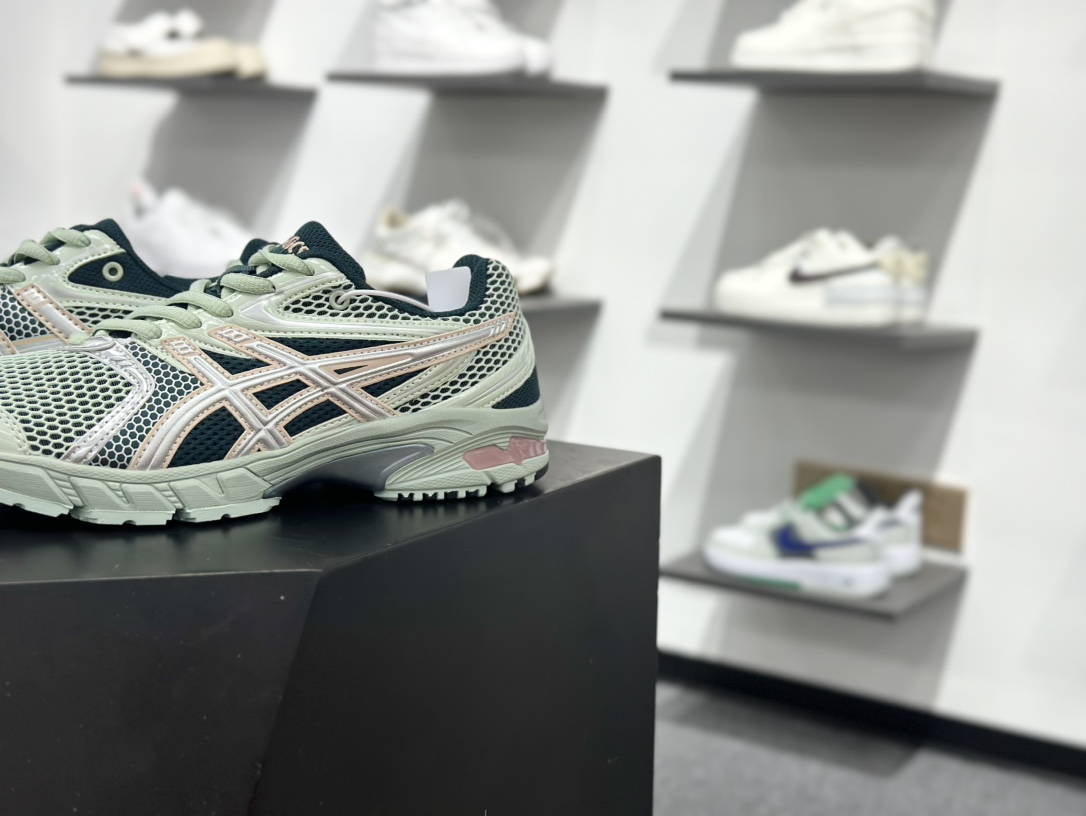 200 Asics GEL-DS TRAINER 14亚瑟士 复古运动休闲运动鞋 1203A607-300