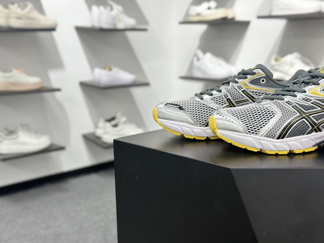 200 Asics GEL-DS TRAINER 14亚瑟士 复古运动休闲运动鞋 1203A607-101