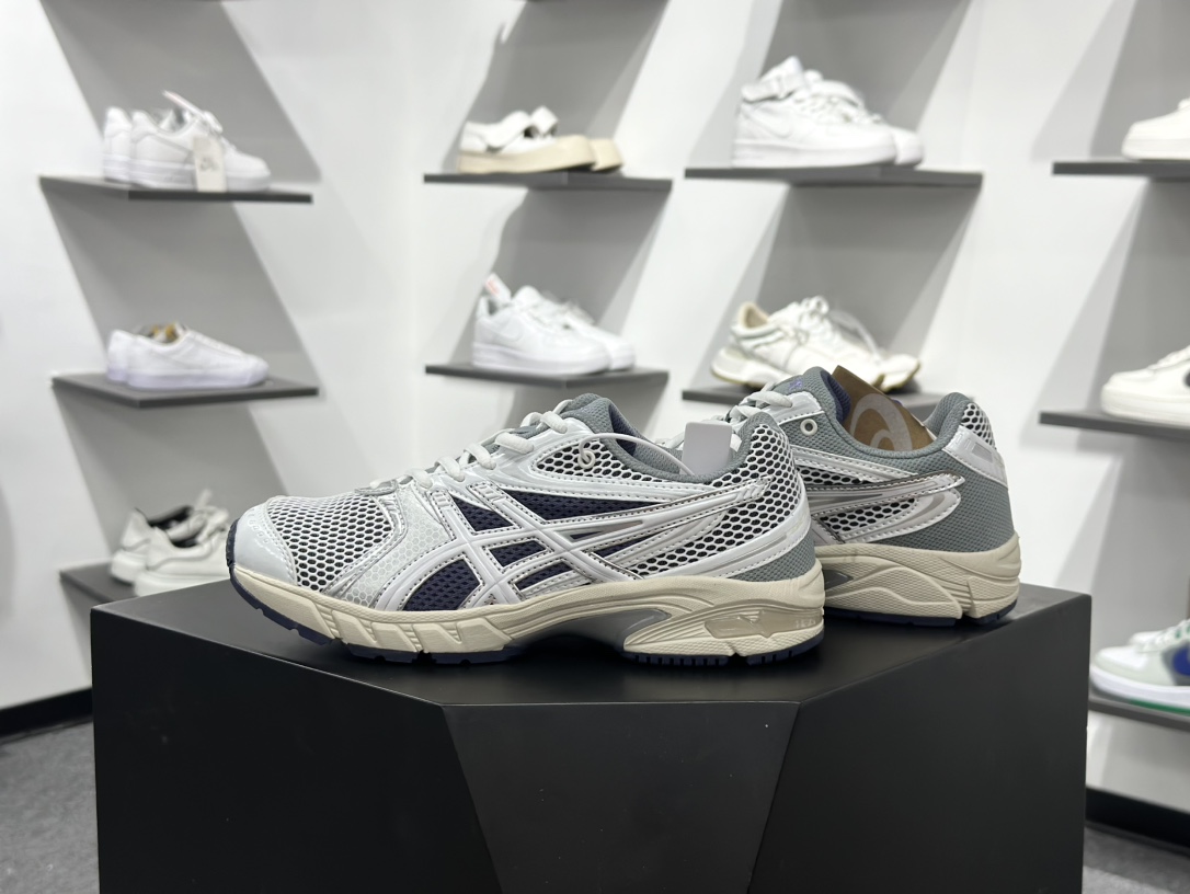 200 Asics GEL-DS TRAINER 14亚瑟士 复古运动休闲运动鞋 1203A607-100