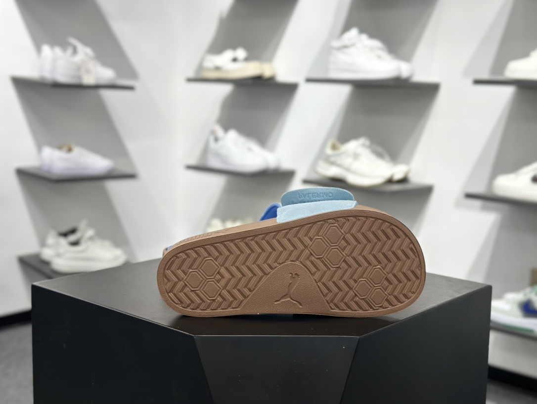 120 PUMA Leadcat 2.0 Palermo Foil 彪马 舒适透气 橡胶底拖鞋拖鞋 399041-05