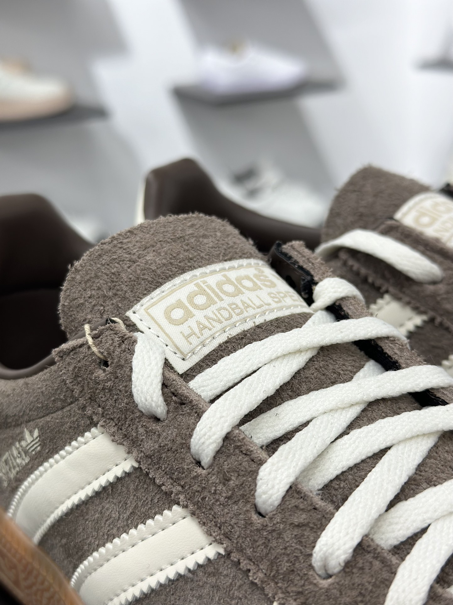 160 S2 Adidas Handball Spezial 复古单品 阿迪达斯经典款复古休闲板鞋 IF6490