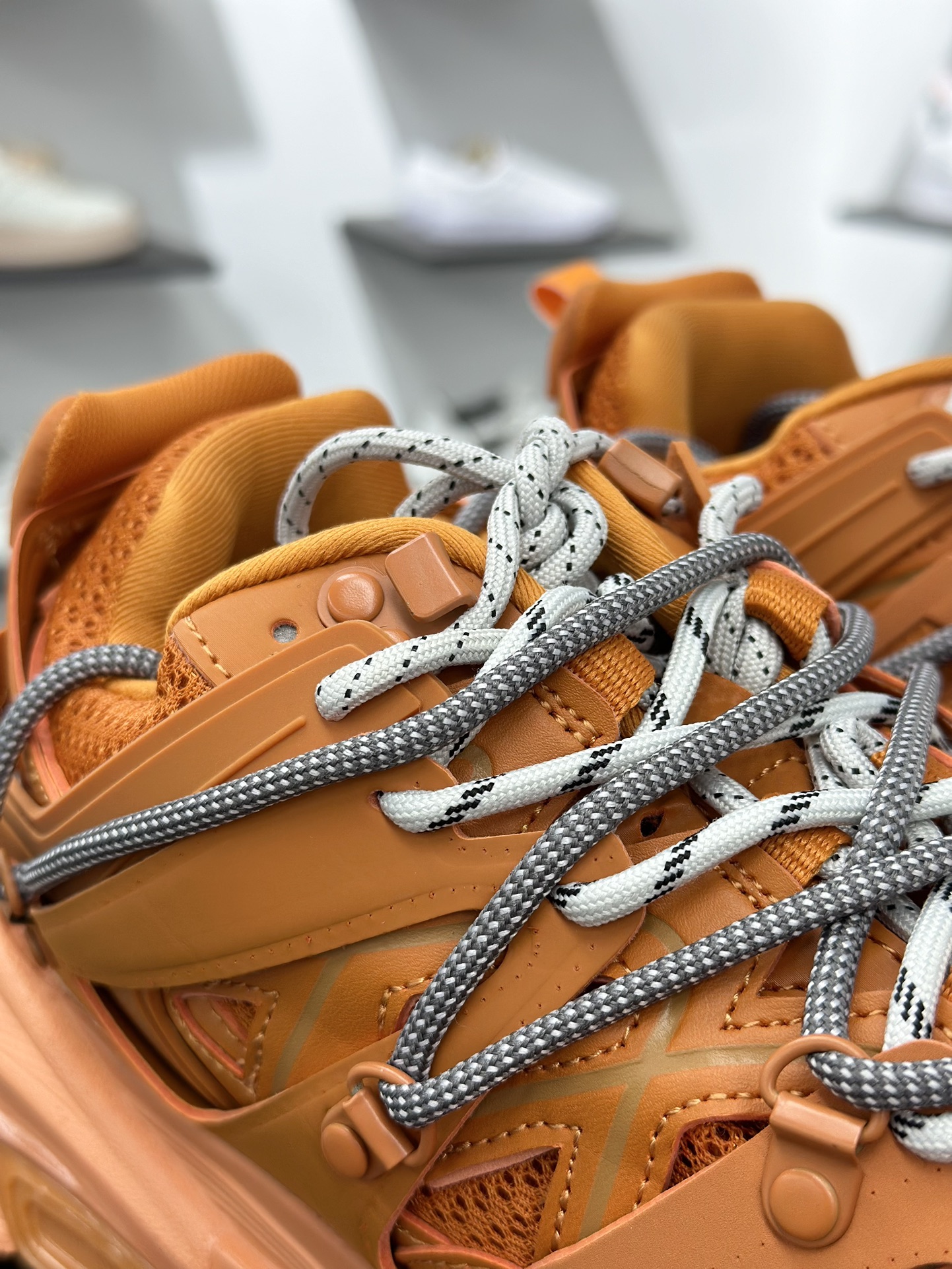 300 Balenciaga巴黎世家 Track Trail橘色 800592 WTRHK 7000-Chinese UA Cheap High Quatity Brand Clothes Bags handbags Sneakers wholesale wholesaler seller from China Factory suppliers Fashion Clothing Shoes best Quality Beautiful Price 300 Balenciaga巴黎世家 Track Trail橘色 800592 WTRHK 7000