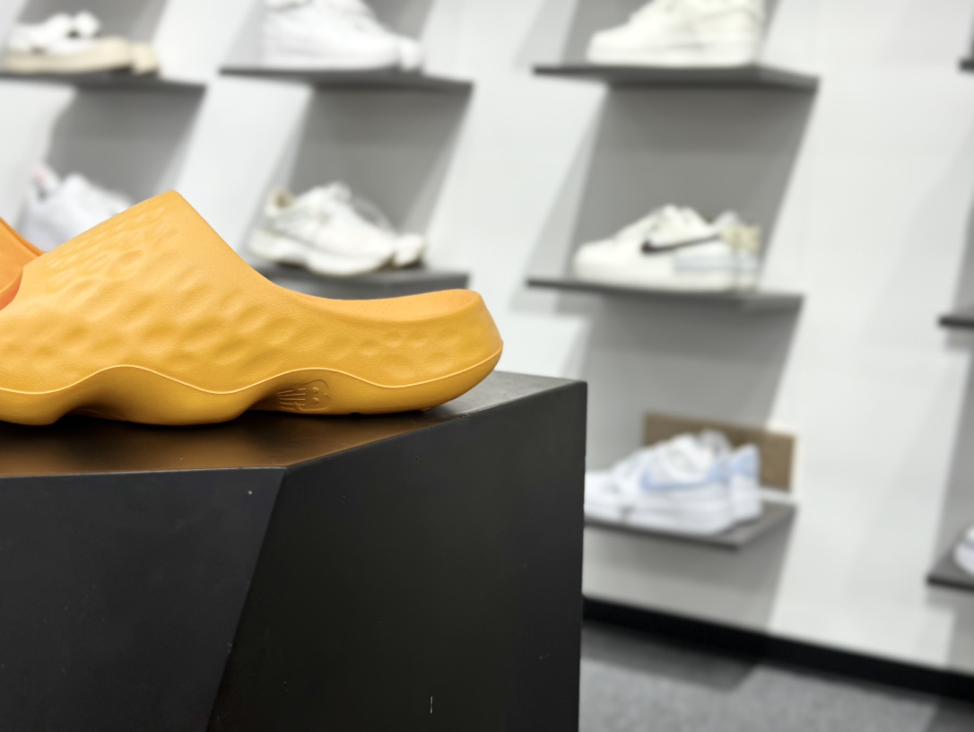 100 New Balance NB Fresh Foam MRSHN Slide ”Cream” 耐磨 一字拖鞋 SUFHUPO3