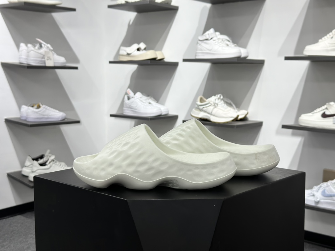 100 New Balance NB Fresh Foam MRSHN Slide ”Cream” 耐磨 一字拖鞋 SUFHUPW3