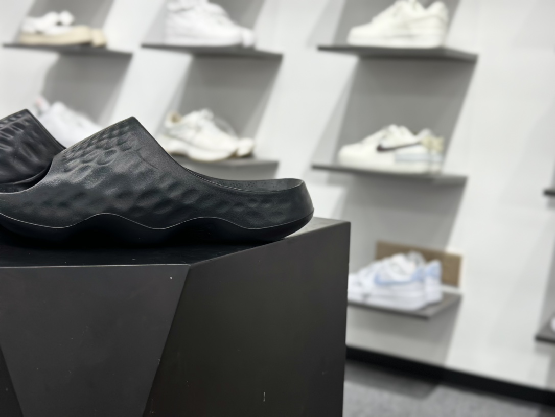 100 New Balance NB Fresh Foam MRSHN Slide ”Cream” 耐磨 一字拖鞋 SUFHUPK3