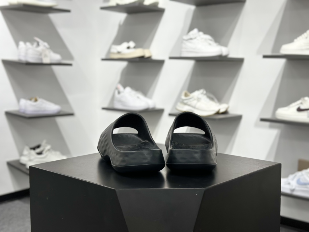 100 New Balance NB Fresh Foam MRSHN Slide ”Cream” 耐磨 一字拖鞋 SUFHUPK3