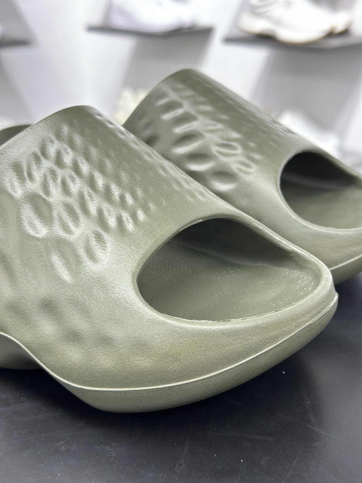 100 New Balance NB Fresh Foam MRSHN Slide ”Cream” 耐磨 一字拖鞋 SUFHUPL3