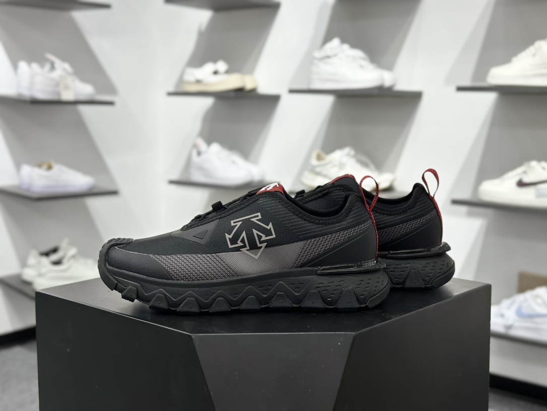 240 迪桑特DESCENTE SKI STYLE系列 SNOW RIDE 潮流运动 防滑耐磨低帮 登山鞋 D5131SSN51