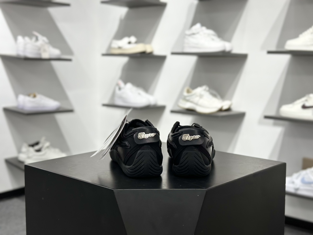 160 鬼塚虎/Onitsuka Tiger 1183C306-100 Onitsuka Tiger Mexico 66 Driving 墨西哥薄底复古经典百搭休闲慢跑鞋“皮革全黑” 1183C306-001-Chinese UA Cheap High Quatity Brand Clothes Bags handbags Sneakers wholesale wholesaler seller from China Factory suppliers Fashion Clothing Shoes best Quality Beautiful Price 160 鬼塚虎/Onitsuka Tiger 1183C306-100 Onitsuka Tiger Mexico 66 Driving 墨西哥薄底复古经典百搭休闲慢跑鞋“皮革全黑” 1183C306-001