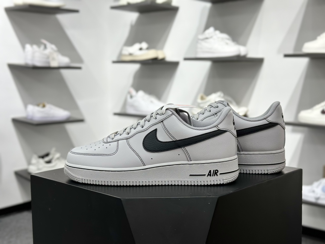 200 Air Force 1 '07 Low 灰黑色 HQ2037-004