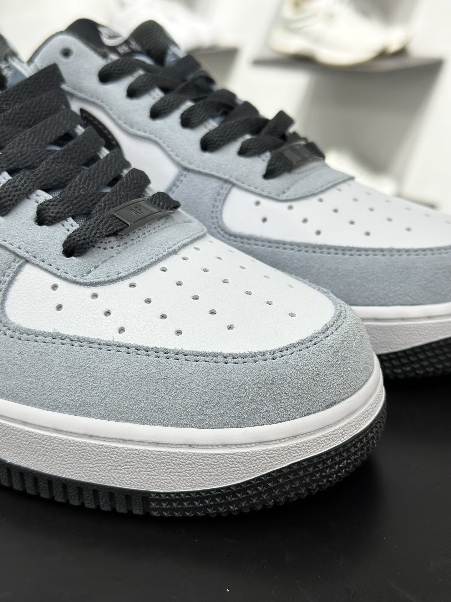 200 Air Force 1 '07 Low 白蓝黑 IF6205-400-Chinese UA Cheap High Quatity Brand Clothes Bags handbags Sneakers wholesale wholesaler seller from China Factory suppliers Fashion Clothing Shoes best Quality Beautiful Price 200 Air Force 1 '07 Low 白蓝黑 IF6205-400