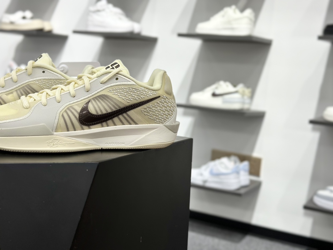 290 NK Sabrina 2 萨布丽娜2代 签名减震防滑低帮篮球鞋 FZ1517-102-Chinese UA Cheap High Quatity Brand Clothes Bags handbags Sneakers wholesale wholesaler seller from China Factory suppliers Fashion Clothing Shoes best Quality Beautiful Price 290 NK Sabrina 2 萨布丽娜2代 签名减震防滑低帮篮球鞋 FZ1517-102