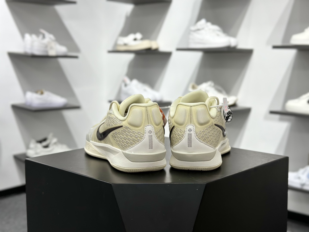 290 NK Sabrina 2 萨布丽娜2代 签名减震防滑低帮篮球鞋 FZ1517-102-Chinese UA Cheap High Quatity Brand Clothes Bags handbags Sneakers wholesale wholesaler seller from China Factory suppliers Fashion Clothing Shoes best Quality Beautiful Price 290 NK Sabrina 2 萨布丽娜2代 签名减震防滑低帮篮球鞋 FZ1517-102