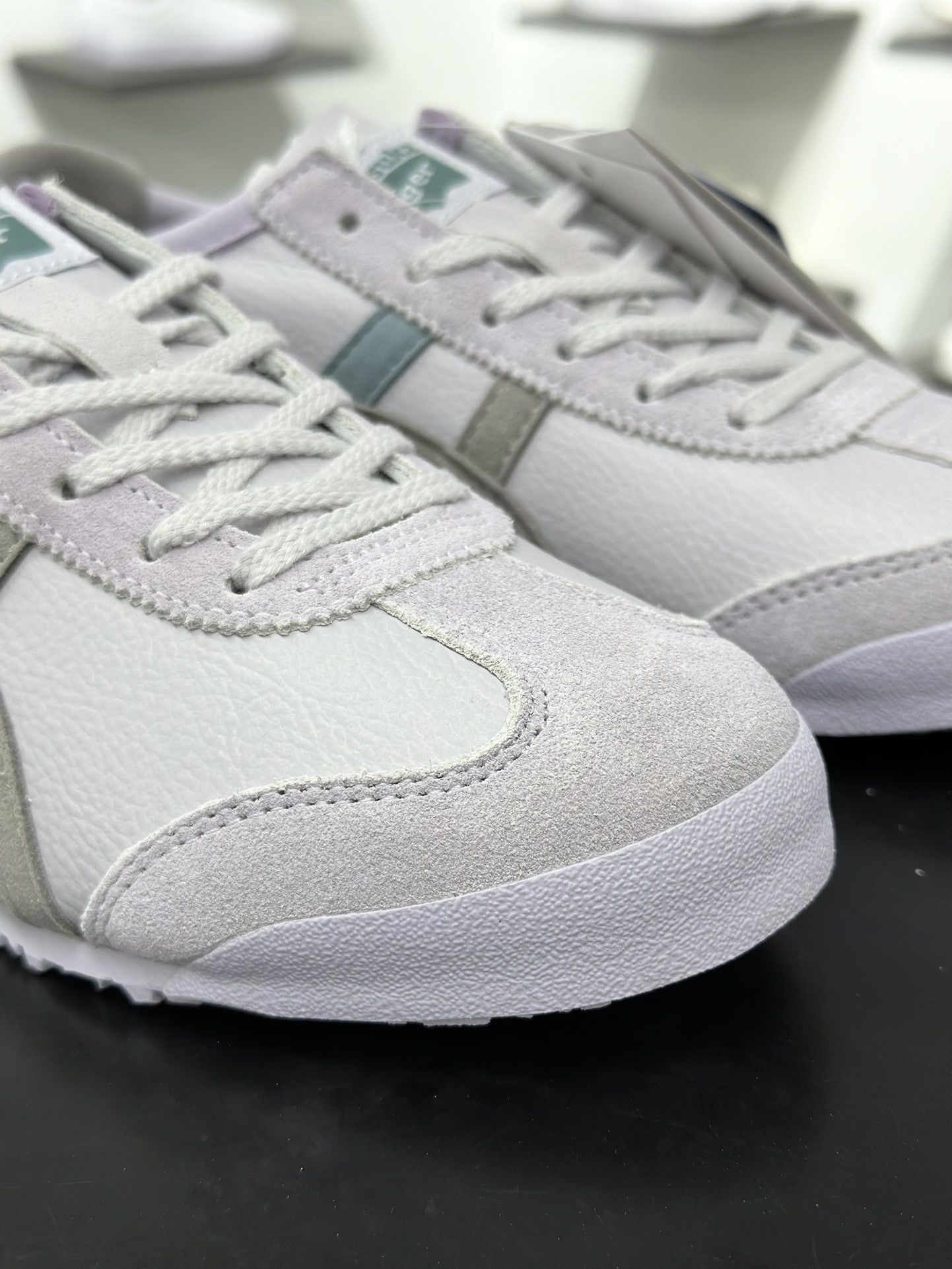 140 Asics鬼冢虎 MEXICO 66 做工精赞 1183C076-020-Chinese UA Cheap High Quatity Brand Clothes Bags handbags Sneakers wholesale wholesaler seller from China Factory suppliers Fashion Clothing Shoes best Quality Beautiful Price 140 Asics鬼冢虎 MEXICO 66 做工精赞 1183C076-020