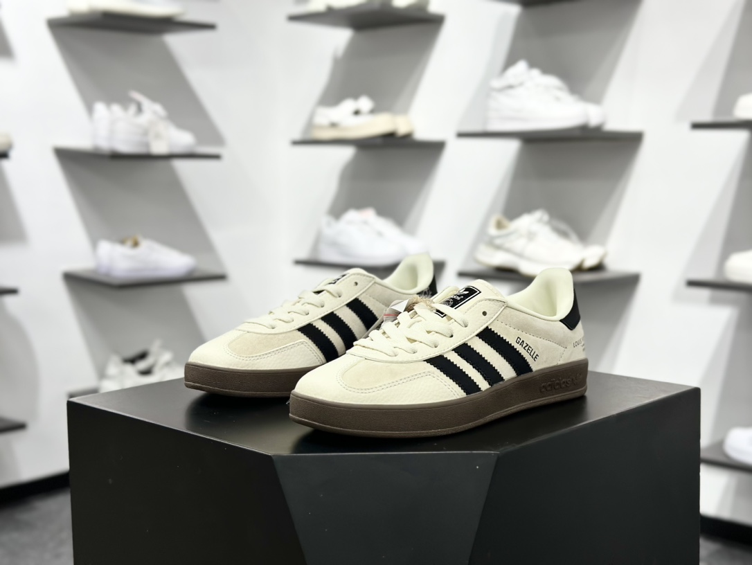 220 Louis Vuitton x adidas 卡布奇诺 SC9207-724