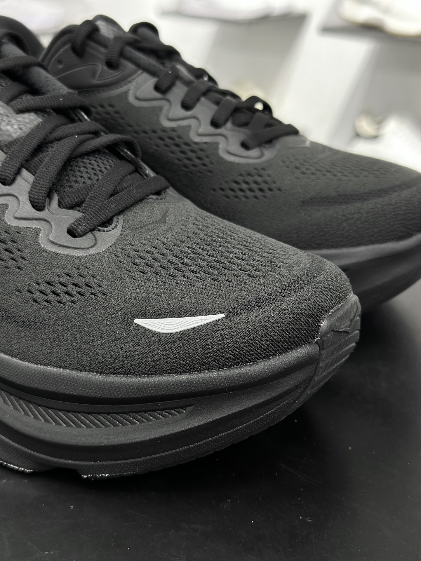 200 HOKA ONE ONE Bondi 9 舒适防滑耐磨低帮休闲跑步鞋 1162011/BBLC