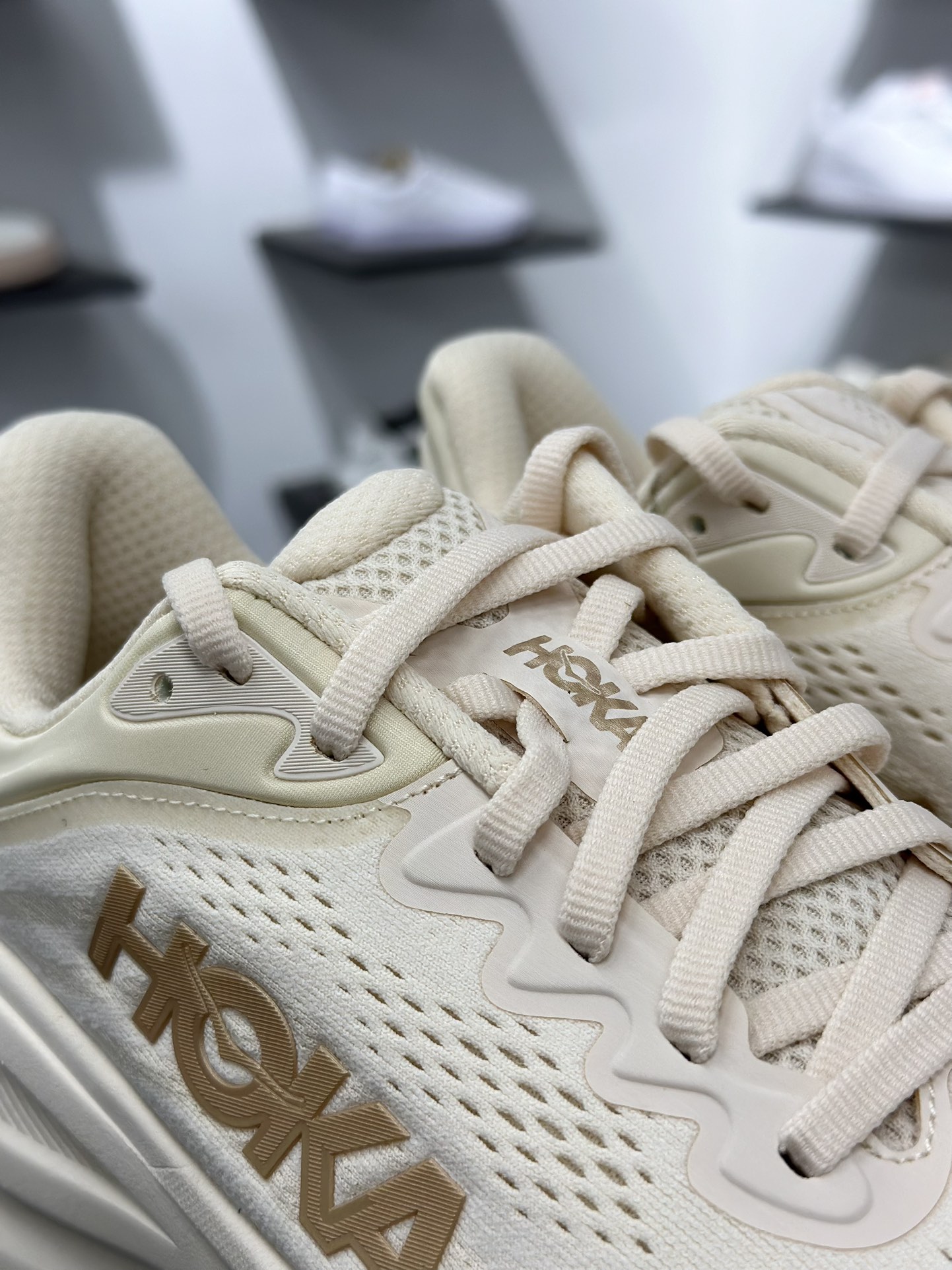 200 HOKA ONE ONE Bondi 9 舒适防滑耐磨低帮休闲跑步鞋 1162011/OLTM-Chinese UA Cheap High Quatity Brand Clothes Bags handbags Sneakers wholesale wholesaler seller from China Factory suppliers Fashion Clothing Shoes best Quality Beautiful Price 200 HOKA ONE ONE Bondi 9 舒适防滑耐磨低帮休闲跑步鞋 1162011/OLTM