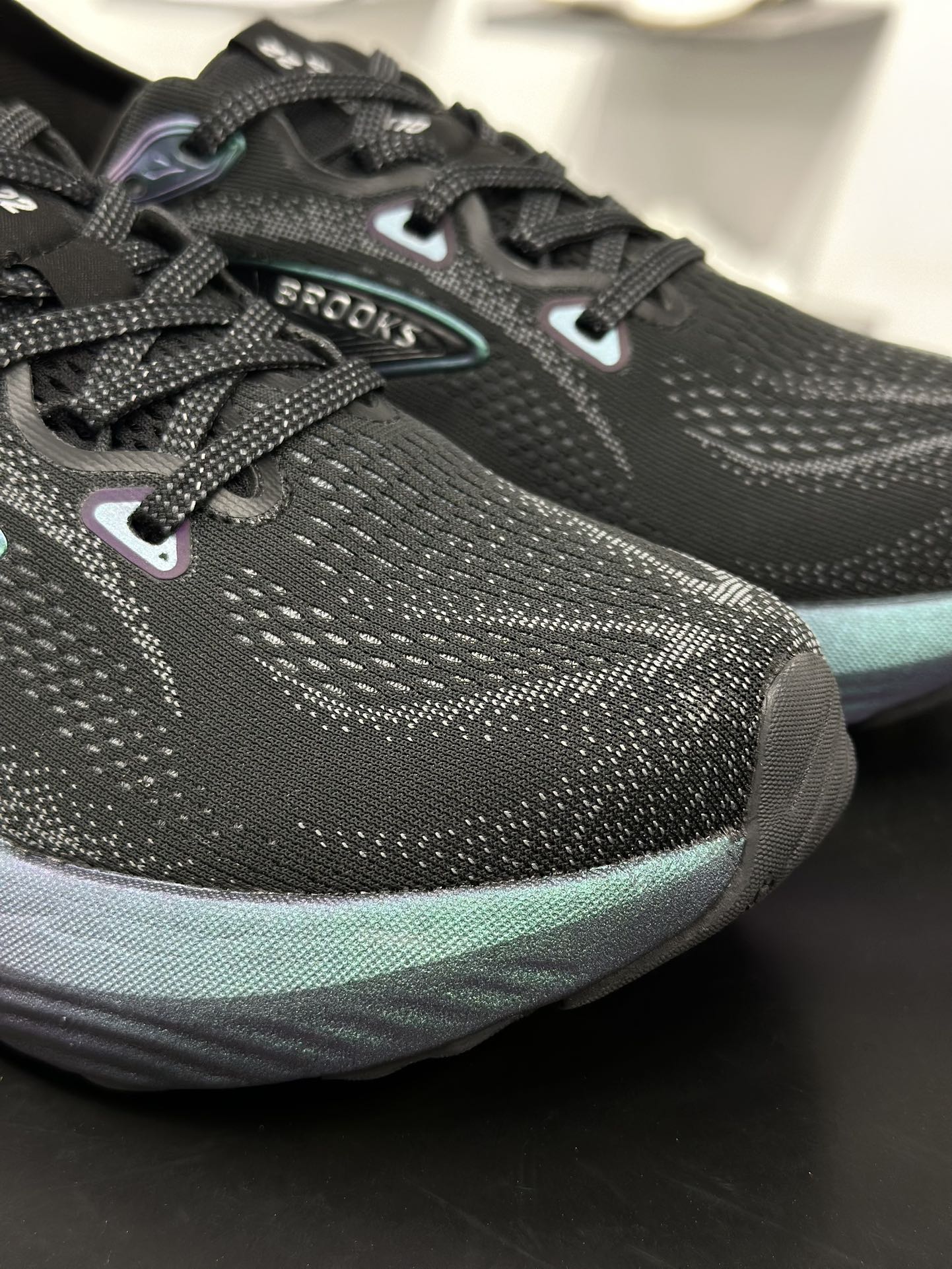 200 Brooks布鲁克斯Glycerin甘油22跑鞋男子缓震马拉松氮气慢跑鞋 110445 1D 026-Chinese UA Cheap High Quatity Brand Clothes Bags handbags Sneakers wholesale wholesaler seller from China Factory suppliers Fashion Clothing Shoes best Quality Beautiful Price 200 Brooks布鲁克斯Glycerin甘油22跑鞋男子缓震马拉松氮气慢跑鞋 110445 1D 026