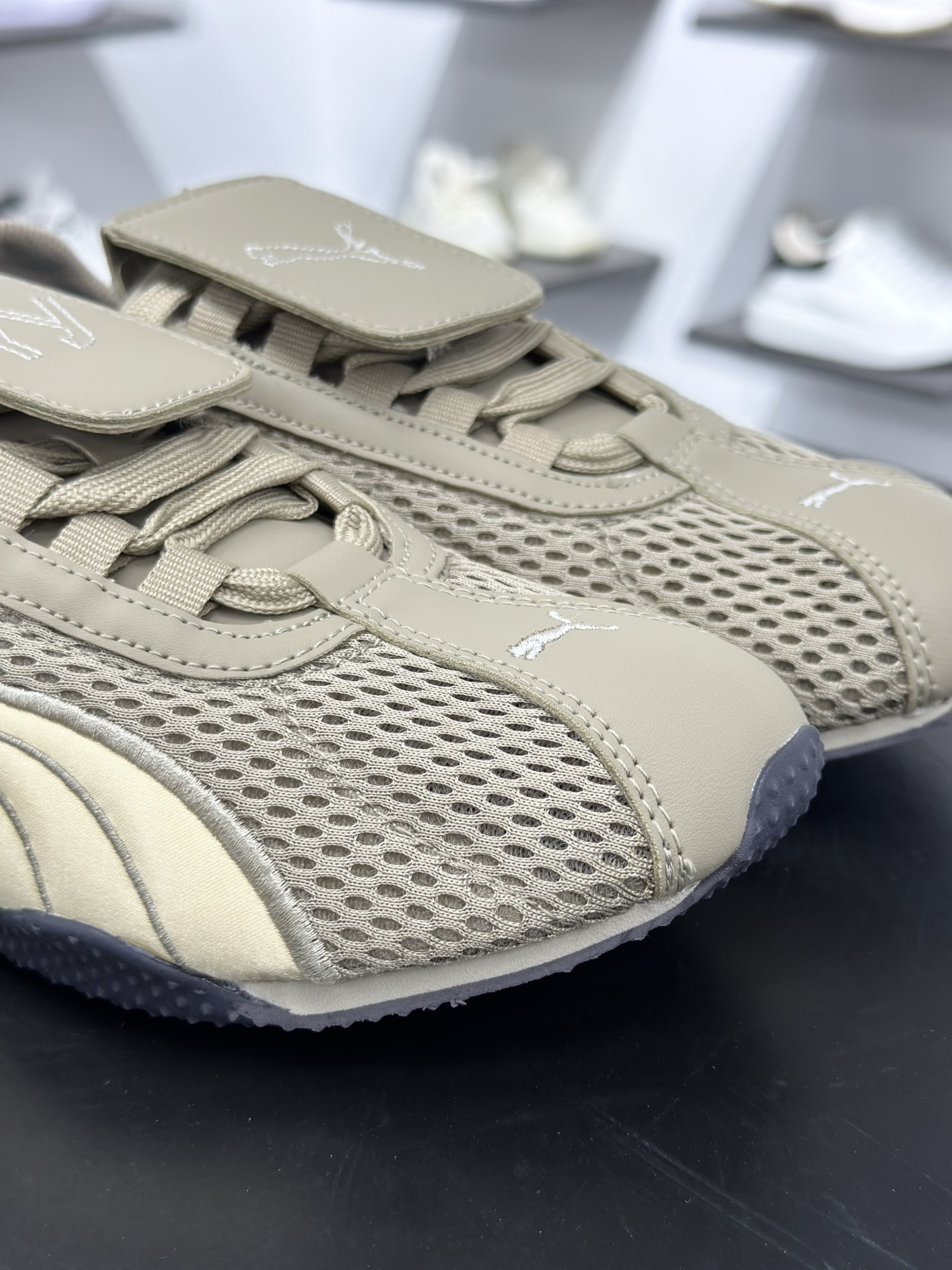 180 Open Yy x Puma H-Street 灰棕色 联名款薄底低帮专业越野德训鞋 405046-02