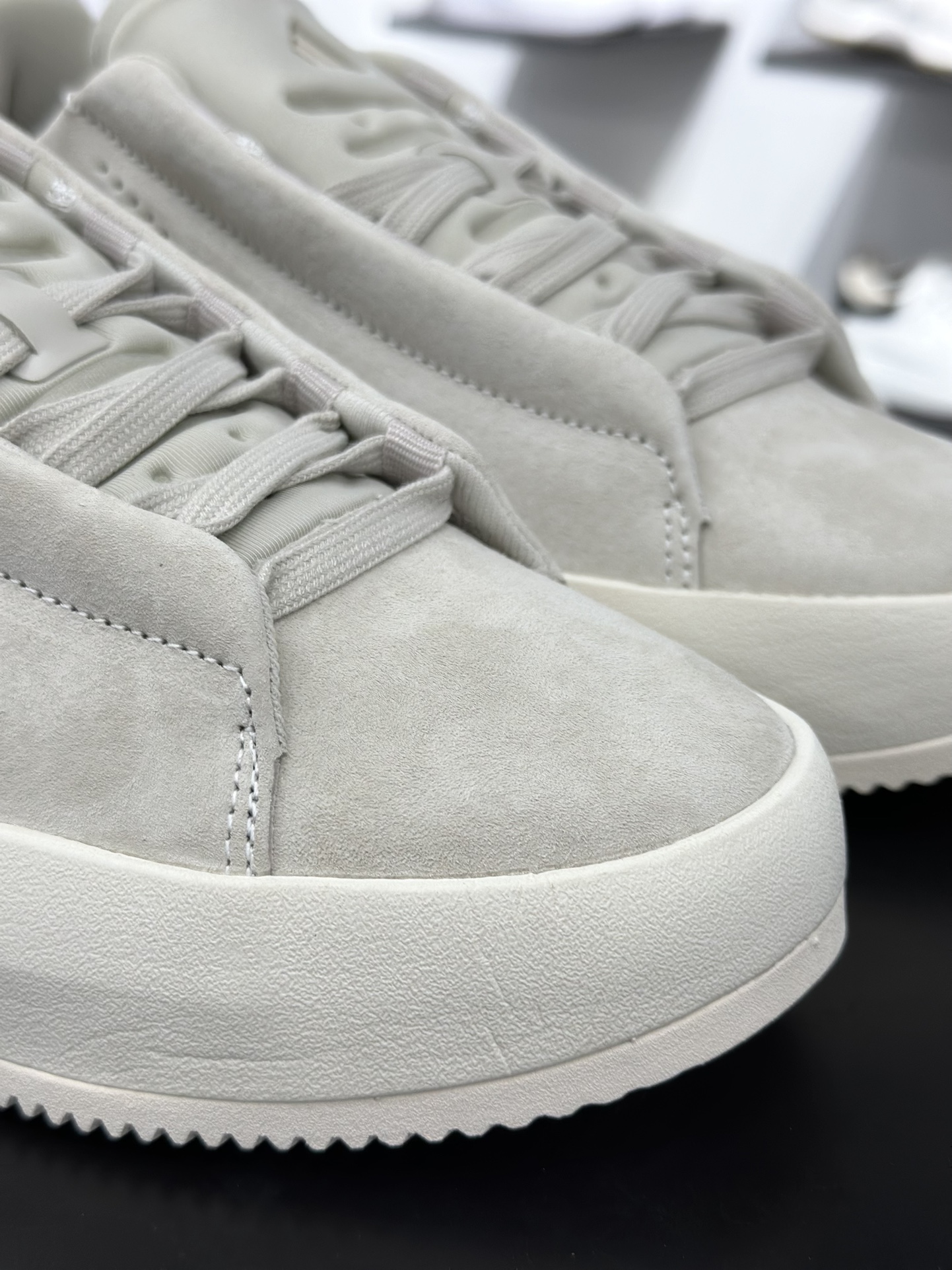 200 AD Labcourt 百搭休闲轻松舒适耐磨透气低帮板鞋 JQ2300-Chinese UA Cheap High Quatity Brand Clothes Bags handbags Sneakers wholesale wholesaler seller from China Factory suppliers Fashion Clothing Shoes best Quality Beautiful Price 200 AD Labcourt 百搭休闲轻松舒适耐磨透气低帮板鞋 JQ2300