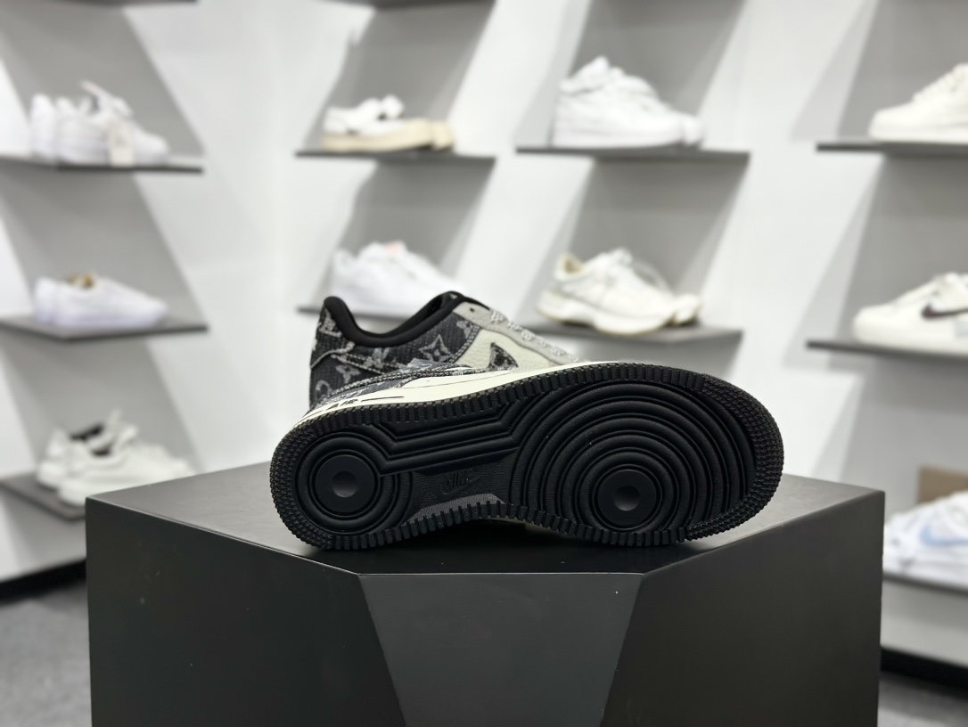 260 LV x Air Force 1 Low 白黑灰牛仔 SC0601-550-Chinese UA Cheap High Quatity Brand Clothes Bags handbags Sneakers wholesale wholesaler seller from China Factory suppliers Fashion Clothing Shoes best Quality Beautiful Price 260 LV x Air Force 1 Low 白黑灰牛仔 SC0601-550