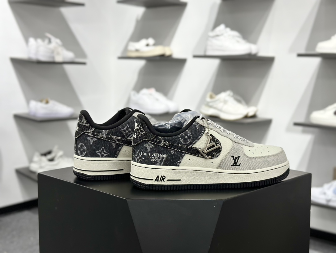 260 LV x Air Force 1 Low 白黑灰牛仔 SC0601-550-Chinese UA Cheap High Quatity Brand Clothes Bags handbags Sneakers wholesale wholesaler seller from China Factory suppliers Fashion Clothing Shoes best Quality Beautiful Price 260 LV x Air Force 1 Low 白黑灰牛仔 SC0601-550