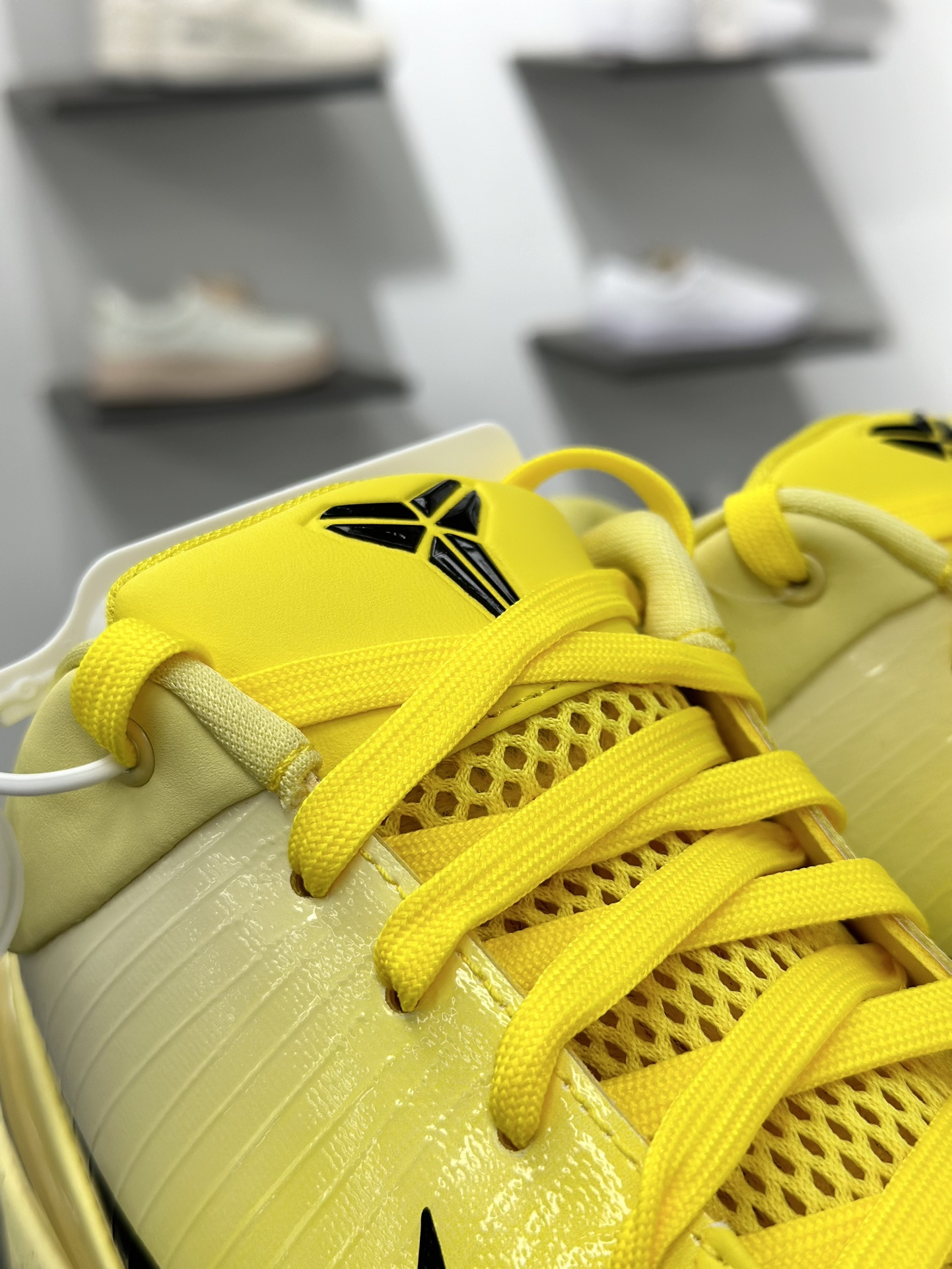 360 NK KOBE 6 科比6代 男子实战篮球鞋 IH0587-700-Chinese UA Cheap High Quatity Brand Clothes Bags handbags Sneakers wholesale wholesaler seller from China Factory suppliers Fashion Clothing Shoes best Quality Beautiful Price 360 NK KOBE 6 科比6代 男子实战篮球鞋 IH0587-700