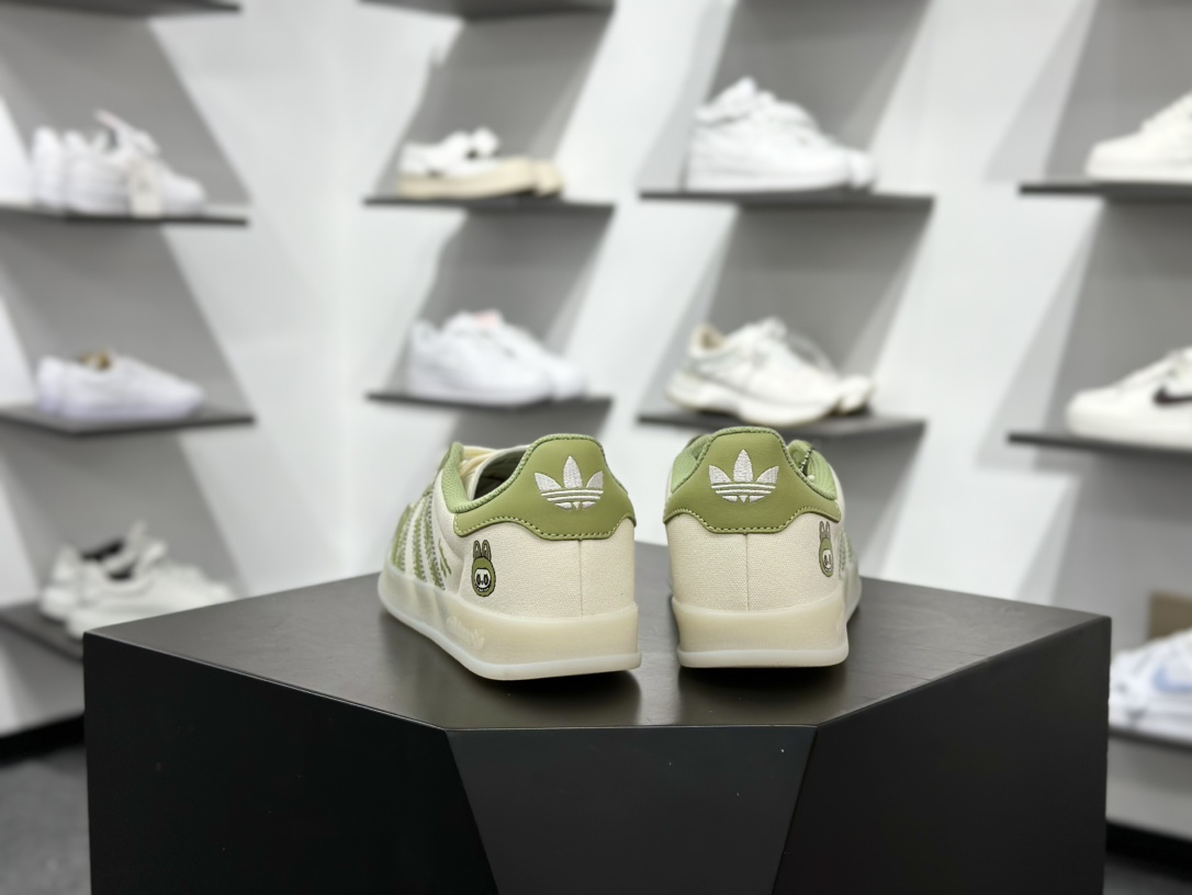 260 adidas originals Samba OG 灰白拉布布桑巴舞系列复古经典轻便板鞋 DM1234-019-Chinese UA Cheap High Quatity Brand Clothes Bags handbags Sneakers wholesale wholesaler seller from China Factory suppliers Fashion Clothing Shoes best Quality Beautiful Price 260 adidas originals Samba OG 灰白拉布布桑巴舞系列复古经典轻便板鞋 DM1234-019