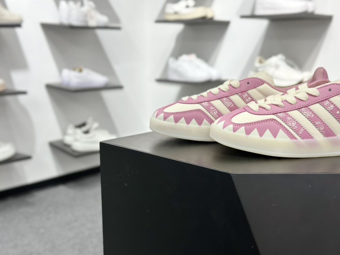 260 adidas originals Samba OG 灰白拉布布桑巴舞系列复古经典轻便板鞋 DM1234-017-Chinese UA Cheap High Quatity Brand Clothes Bags handbags Sneakers wholesale wholesaler seller from China Factory suppliers Fashion Clothing Shoes best Quality Beautiful Price 260 adidas originals Samba OG 灰白拉布布桑巴舞系列复古经典轻便板鞋 DM1234-017