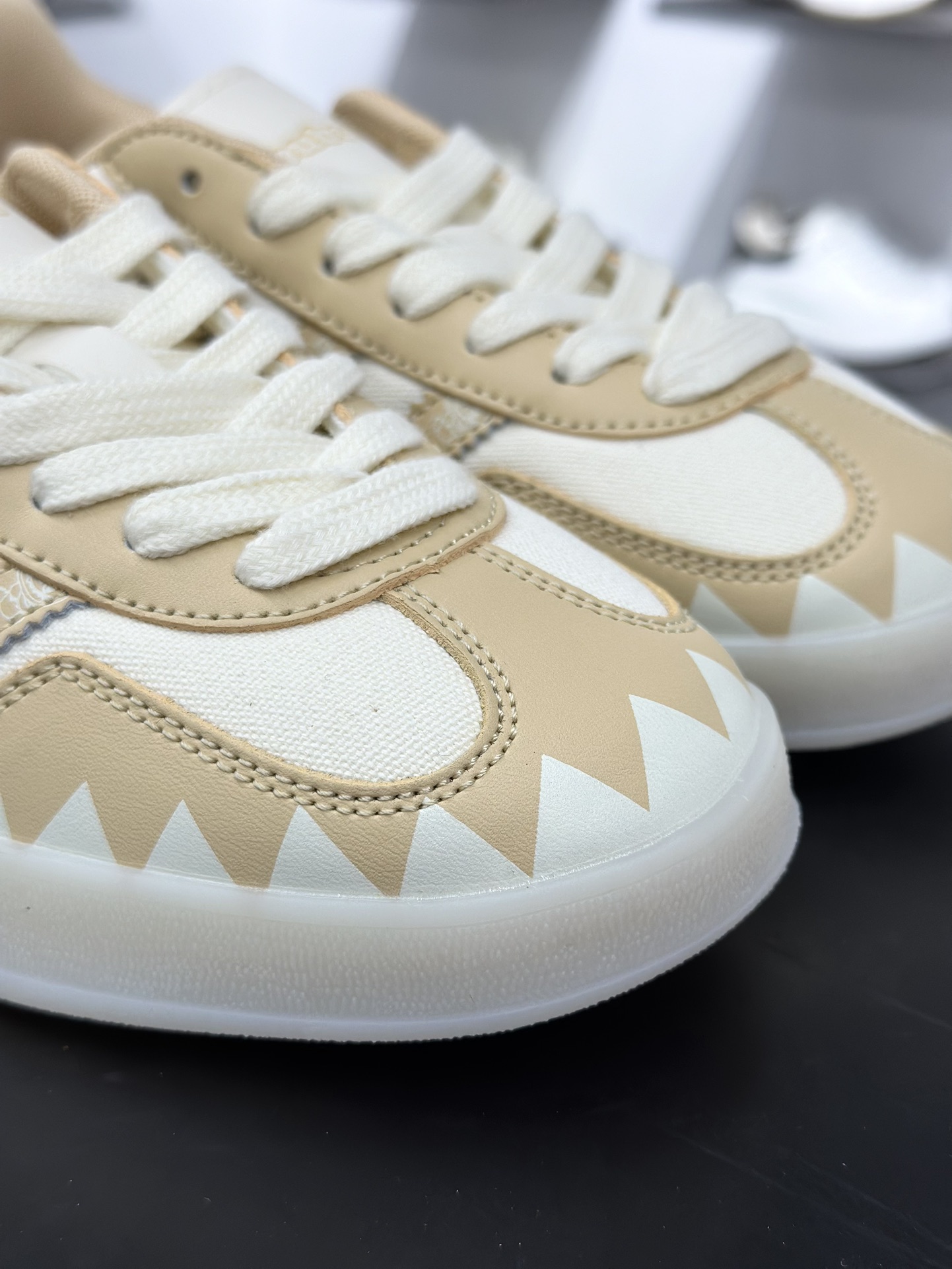 260 adidas originals Samba OG 灰白拉布布桑巴舞系列复古经典轻便板鞋 DM1234-016-Chinese UA Cheap High Quatity Brand Clothes Bags handbags Sneakers wholesale wholesaler seller from China Factory suppliers Fashion Clothing Shoes best Quality Beautiful Price 260 adidas originals Samba OG 灰白拉布布桑巴舞系列复古经典轻便板鞋 DM1234-016