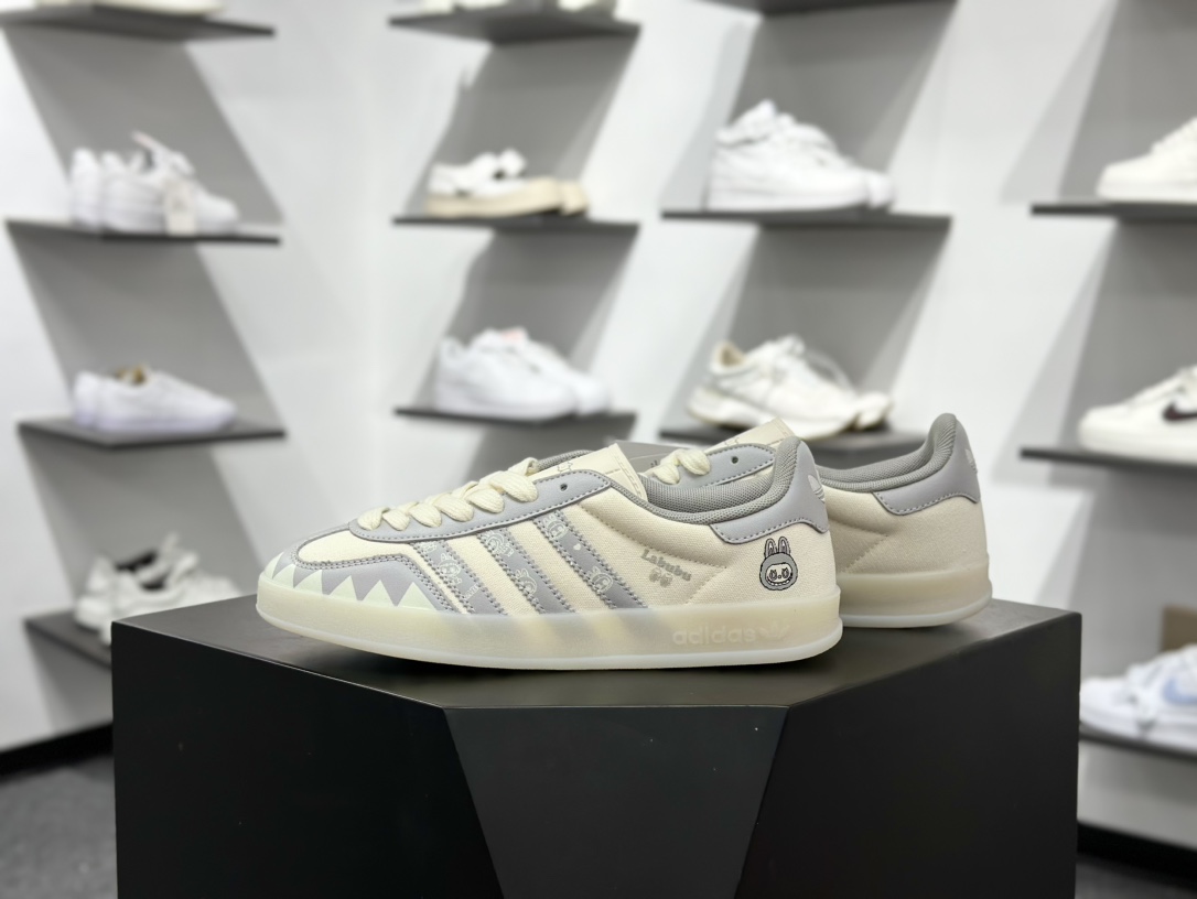 260 adidas originals Samba OG 灰白拉布布桑巴舞系列复古经典轻便板鞋 DM1234-015-Chinese UA Cheap High Quatity Brand Clothes Bags handbags Sneakers wholesale wholesaler seller from China Factory suppliers Fashion Clothing Shoes best Quality Beautiful Price 260 adidas originals Samba OG 灰白拉布布桑巴舞系列复古经典轻便板鞋 DM1234-015