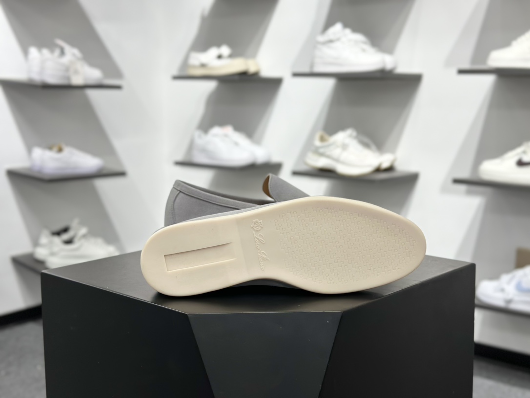 260 Loro Piana 乐悠翩雅 情侣款體乐福鞋-Chinese UA Cheap High Quatity Brand Clothes Bags handbags Sneakers wholesale wholesaler seller from China Factory suppliers Fashion Clothing Shoes best Quality Beautiful Price 260 Loro Piana 乐悠翩雅 情侣款體乐福鞋