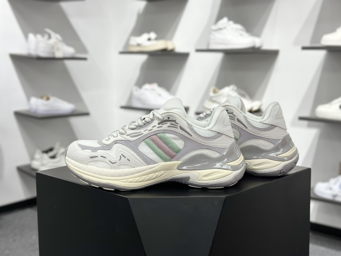 GUCCI 2.0 古驰 圆头抽绳 高奢百搭休闲男女士运动鞋 明星同款缓震慢跑鞋 814040 FAD6Q 8745-莆田鞋,莆田鞋货源,高仿鞋,高仿鞋货源,安福档口,莆田高仿鞋,莆田鞋批发,高仿鞋批发,莆田高仿运动鞋,高仿运动鞋,莆田运动鞋 GUCCI 2.0 古驰 圆头抽绳 高奢百搭休闲男女士运动鞋 明星同款缓震慢跑鞋 814040 FAD6Q 8745