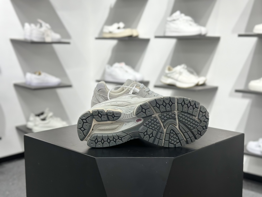 200 New Balance 2002 复古单品 管是搭配牛仔裤还工裤都是百搭 U2002REE-Chinese UA Cheap High Quatity Brand Clothes Bags handbags Sneakers wholesale wholesaler seller from China Factory suppliers Fashion Clothing Shoes best Quality Beautiful Price 200 New Balance 2002 复古单品 管是搭配牛仔裤还工裤都是百搭 U2002REE