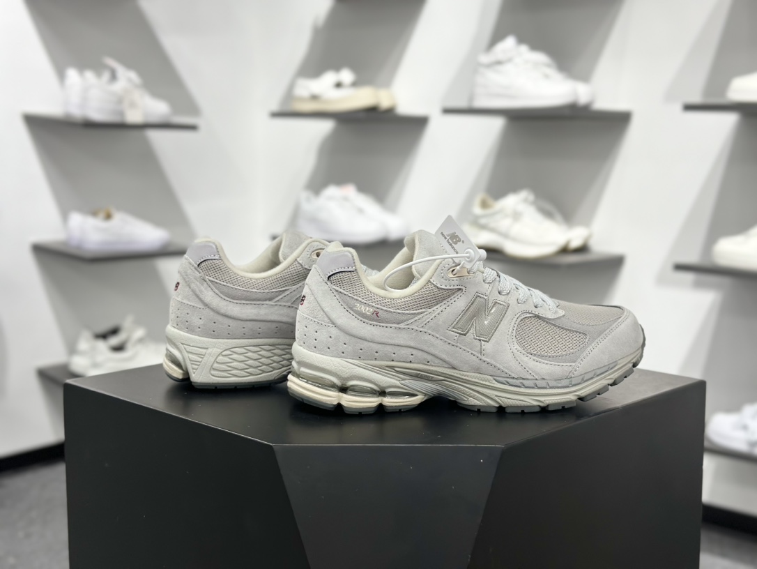 200 New Balance 2002 复古单品 管是搭配牛仔裤还工裤都是百搭 U2002REE-Chinese UA Cheap High Quatity Brand Clothes Bags handbags Sneakers wholesale wholesaler seller from China Factory suppliers Fashion Clothing Shoes best Quality Beautiful Price 200 New Balance 2002 复古单品 管是搭配牛仔裤还工裤都是百搭 U2002REE