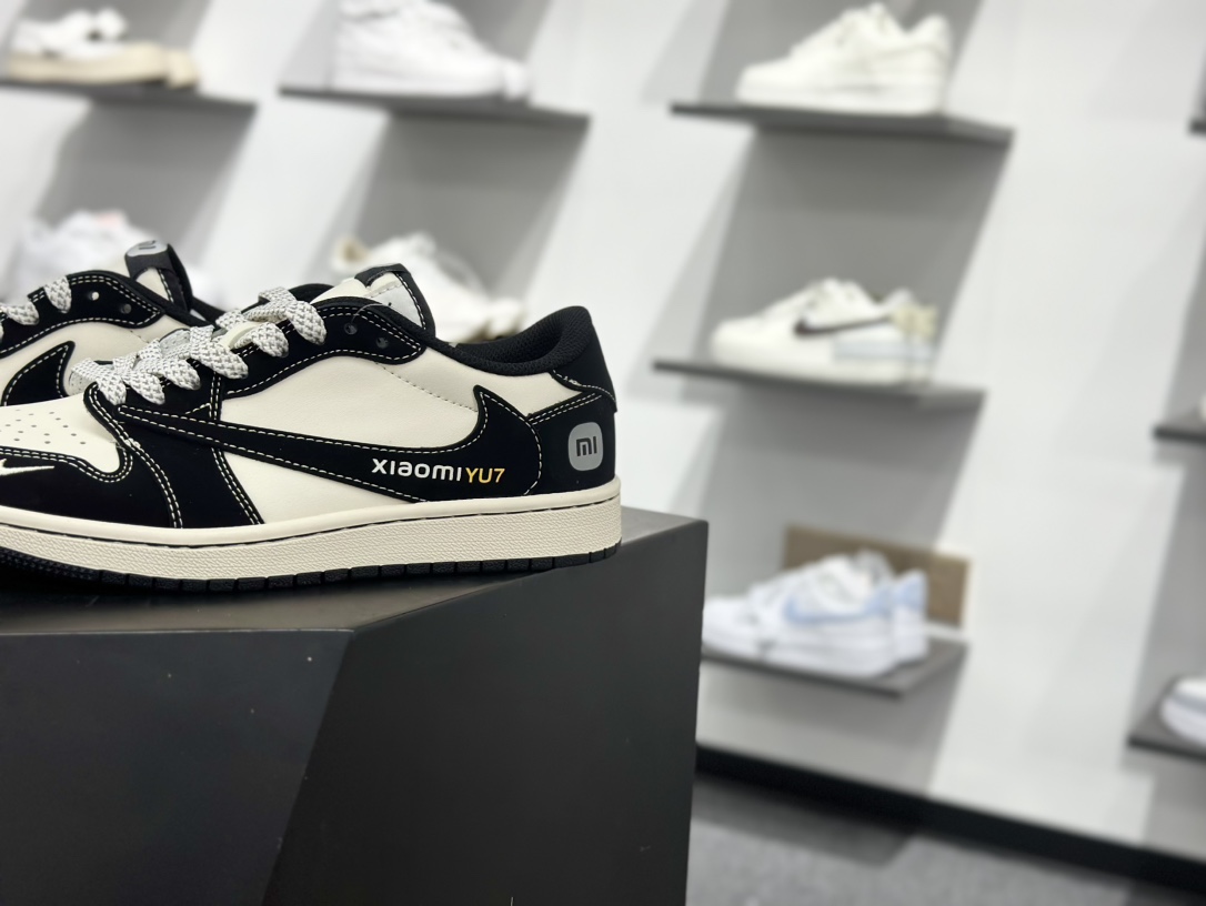 280 Fragment x Travis Scott x 小米SU7 Air Jordan 1 Low 三方联名倒钩 XX3168-189-Chinese UA Cheap High Quatity Brand Clothes Bags handbags Sneakers wholesale wholesaler seller from China Factory suppliers Fashion Clothing Shoes best Quality Beautiful Price 280 Fragment x Travis Scott x 小米SU7 Air Jordan 1 Low 三方联名倒钩 XX3168-189