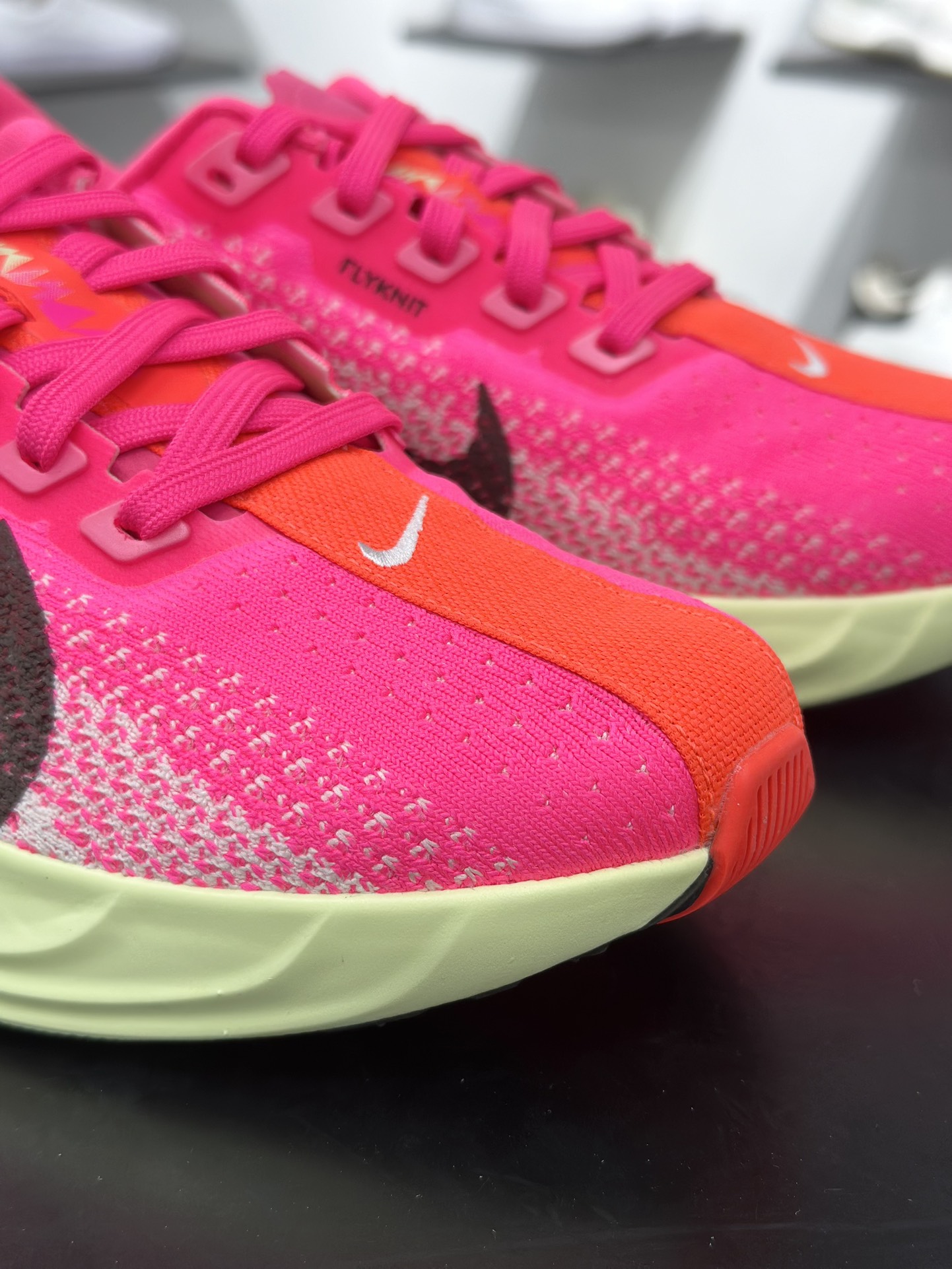 200 Nike REACTX PEGASUS Plus 飞马跑步鞋 HV3022-600