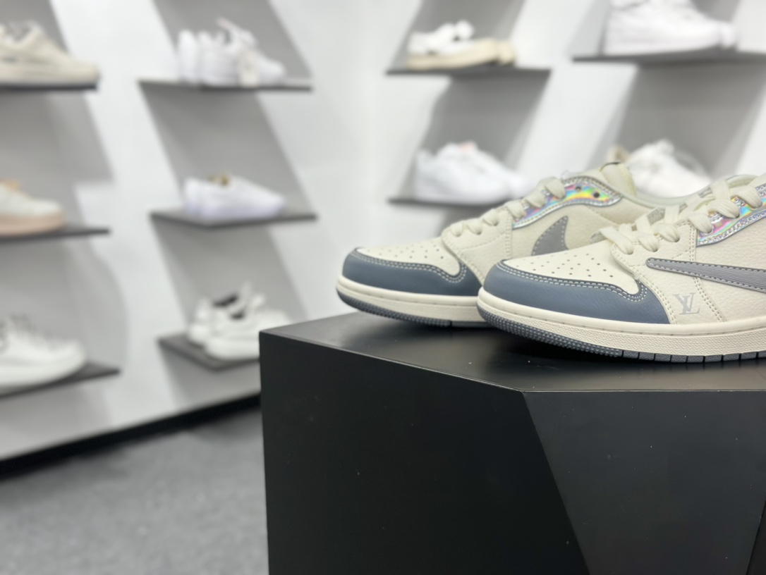 280 Fragment x Travis Scott x LV Air Jordan 1 Low 三方联名倒钩 全新的三方联名低帮倒钩 XS7089-615-Chinese UA Cheap High Quatity Brand Clothes Bags handbags Sneakers wholesale wholesaler seller from China Factory suppliers Fashion Clothing Shoes best Quality Beautiful Price 280 Fragment x Travis Scott x LV Air Jordan 1 Low 三方联名倒钩 全新的三方联名低帮倒钩 XS7089-615