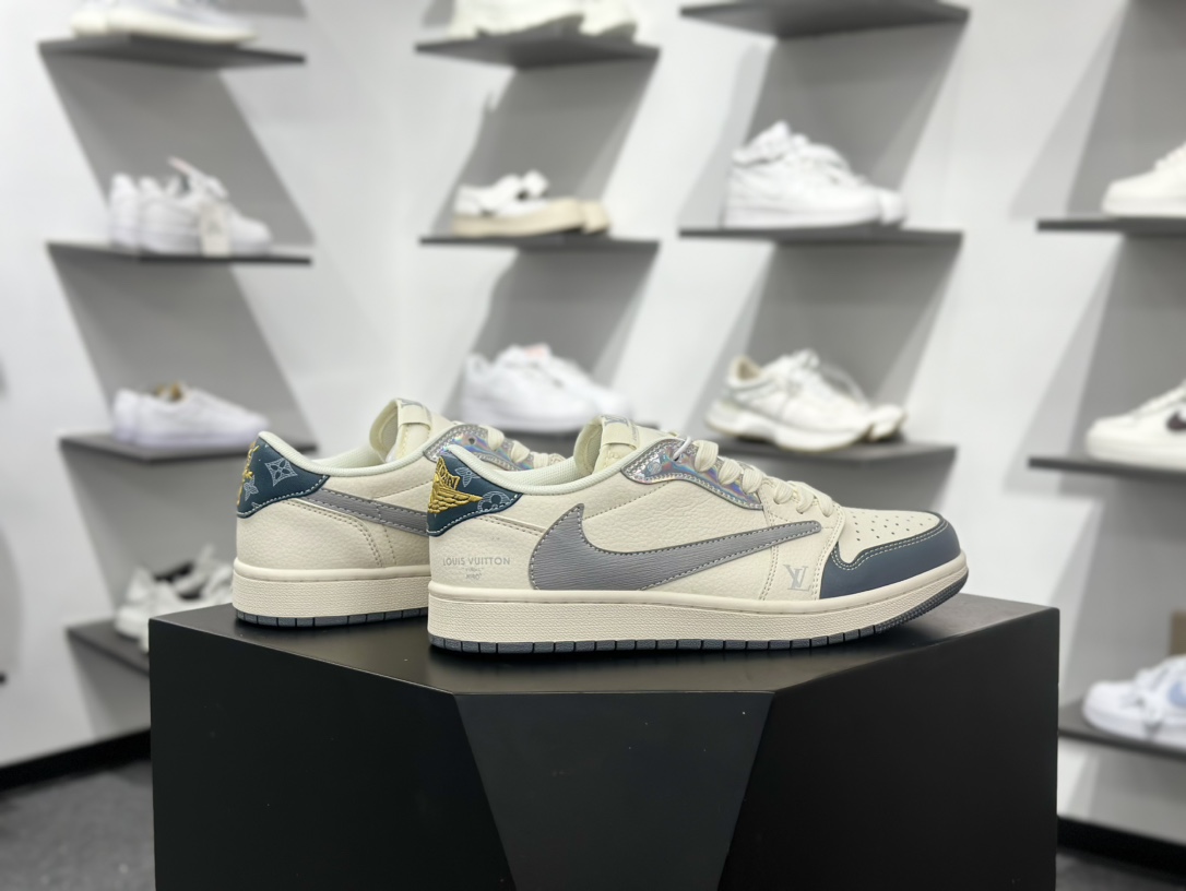 280 Fragment x Travis Scott x LV Air Jordan 1 Low 三方联名倒钩 全新的三方联名低帮倒钩 XS7089-615-Chinese UA Cheap High Quatity Brand Clothes Bags handbags Sneakers wholesale wholesaler seller from China Factory suppliers Fashion Clothing Shoes best Quality Beautiful Price 280 Fragment x Travis Scott x LV Air Jordan 1 Low 三方联名倒钩 全新的三方联名低帮倒钩 XS7089-615
