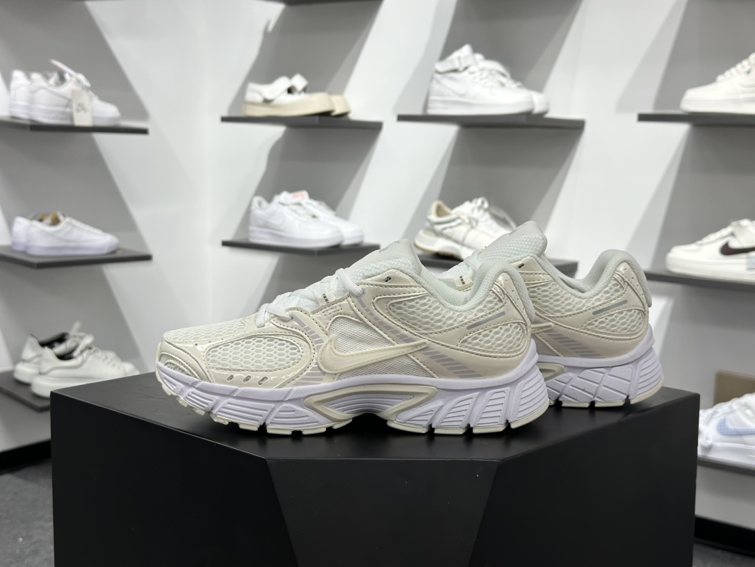 160 NK V5 RNR 舒适百搭防滑耐磨低帮跑步鞋 舒适有型适合日常穿着 1H6355-047-Chinese UA Cheap High Quatity Brand Clothes Bags handbags Sneakers wholesale wholesaler seller from China Factory suppliers Fashion Clothing Shoes best Quality Beautiful Price 160 NK V5 RNR 舒适百搭防滑耐磨低帮跑步鞋 舒适有型适合日常穿着 1H6355-047