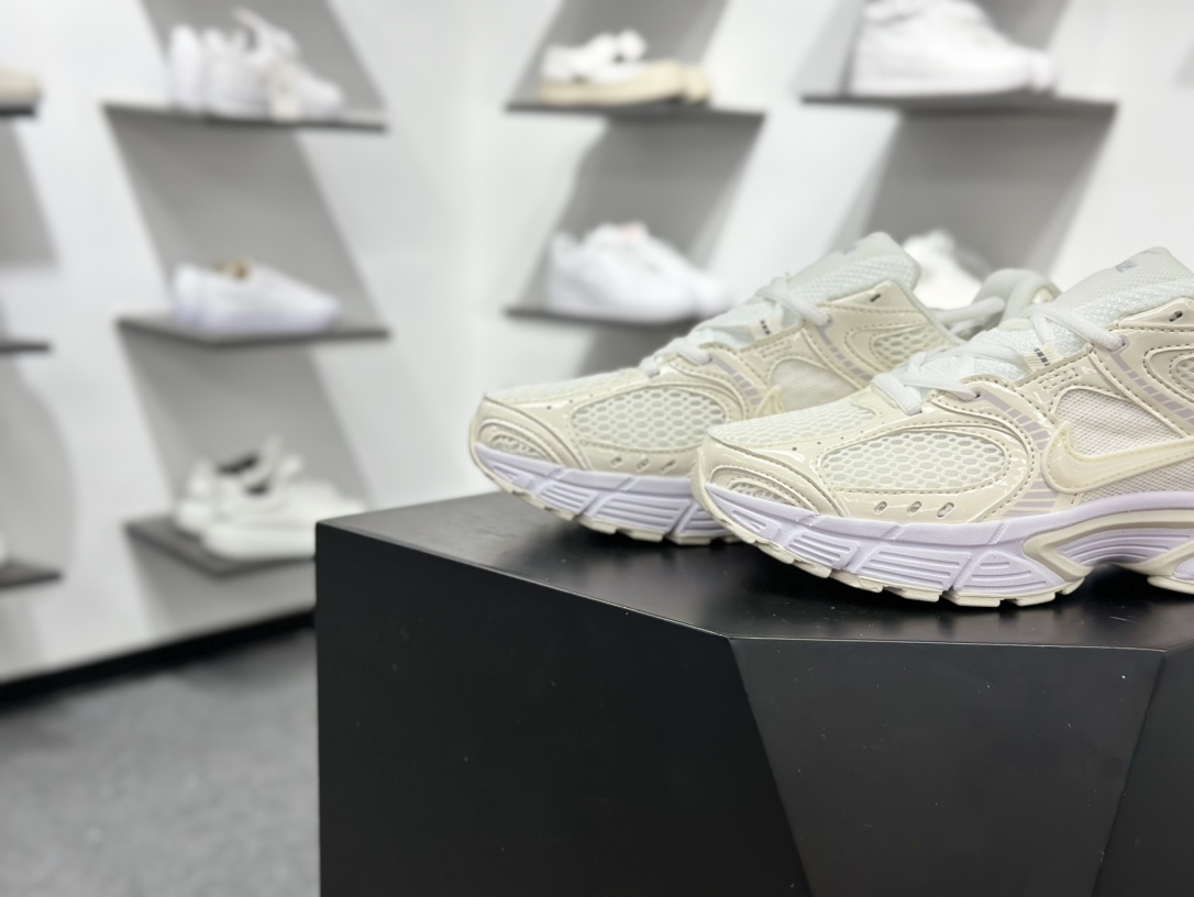 160 NK V5 RNR 舒适百搭防滑耐磨低帮跑步鞋 舒适有型适合日常穿着 1H6355-047-Chinese UA Cheap High Quatity Brand Clothes Bags handbags Sneakers wholesale wholesaler seller from China Factory suppliers Fashion Clothing Shoes best Quality Beautiful Price 160 NK V5 RNR 舒适百搭防滑耐磨低帮跑步鞋 舒适有型适合日常穿着 1H6355-047