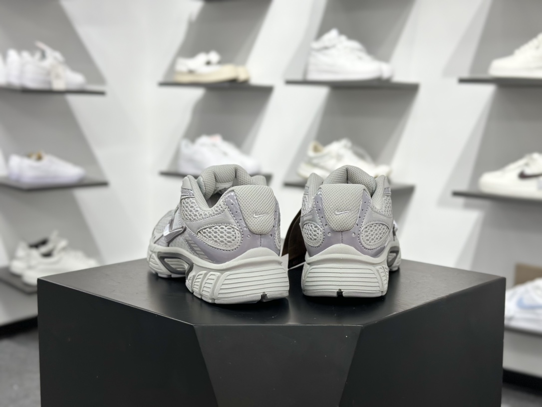 160 NK V5 RNR 舒适百搭防滑耐磨低帮跑步鞋 舒适有型适合日常穿着 IH1980-140-Chinese UA Cheap High Quatity Brand Clothes Bags handbags Sneakers wholesale wholesaler seller from China Factory suppliers Fashion Clothing Shoes best Quality Beautiful Price 160 NK V5 RNR 舒适百搭防滑耐磨低帮跑步鞋 舒适有型适合日常穿着 IH1980-140